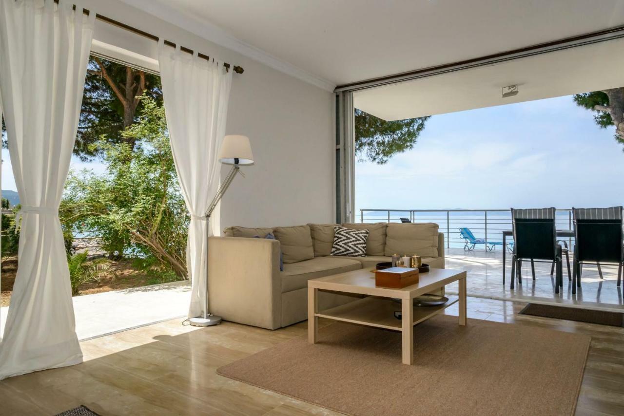 Naftilos Blue View Retreat Avía Dış mekan fotoğraf