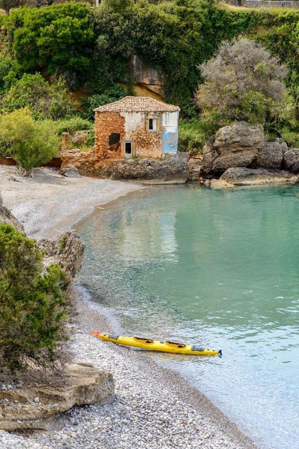 Naftilos Blue View Retreat Avía Dış mekan fotoğraf