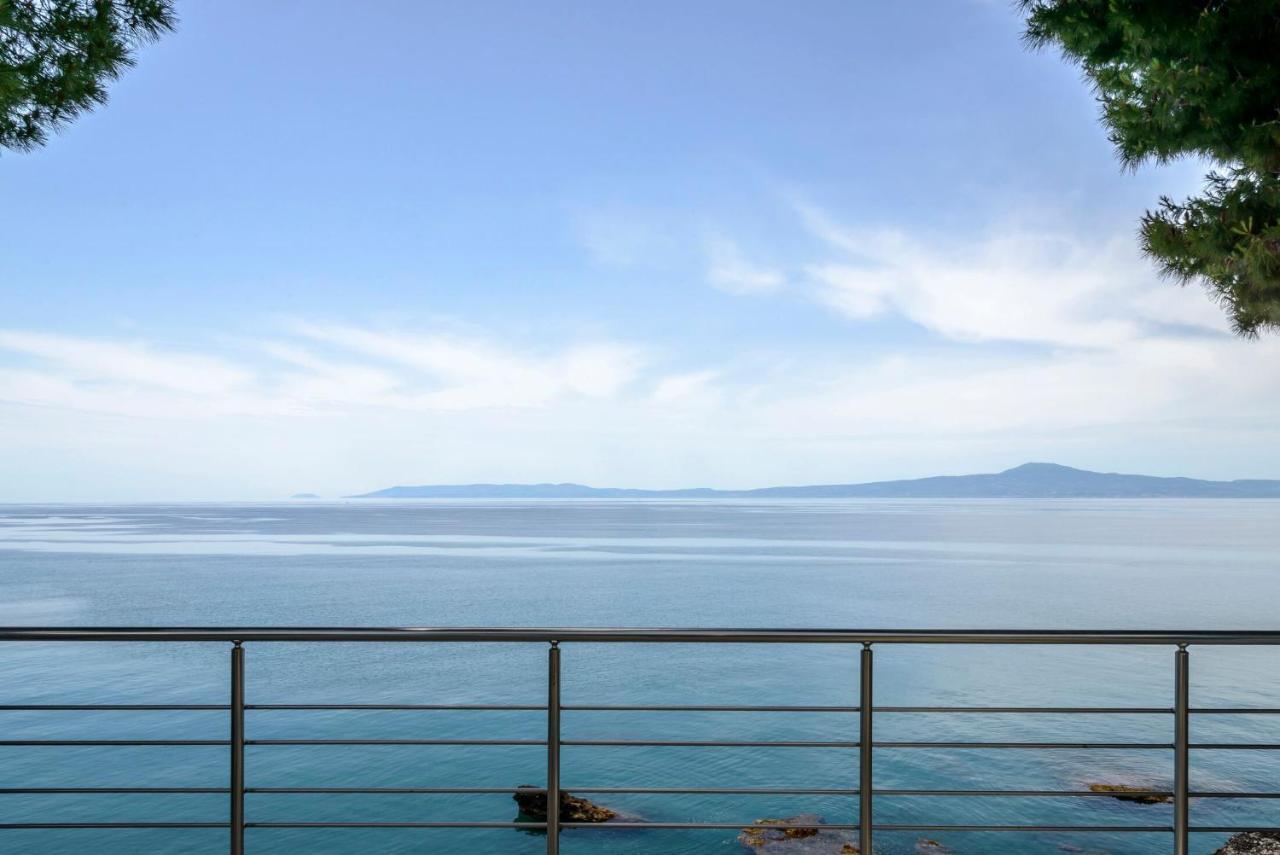 Naftilos Blue View Retreat Avía Dış mekan fotoğraf